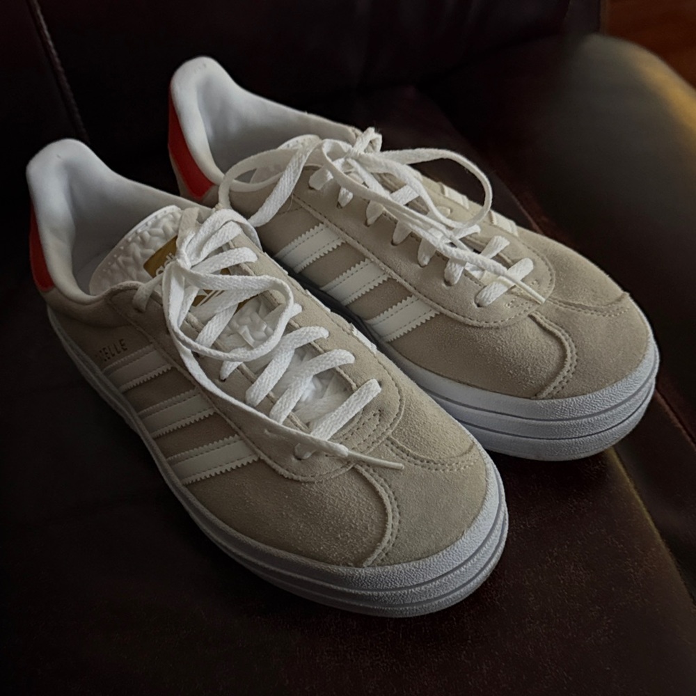 Adidas Bold Gazelle Cream shoes - Picture 7 of 10